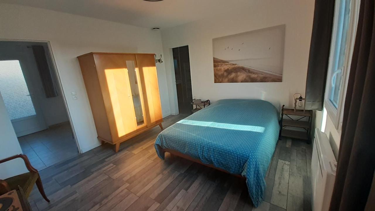 Gites Nature & Espace - Le Puits Des Souhaits Villedieu-les-Poëles Buitenkant foto